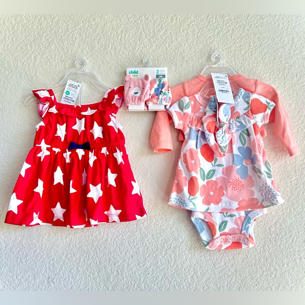 7 Piece Newborn Baby Girl Clothes Bundle, New with tags!